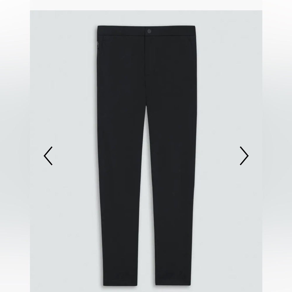 NWOT Theory Terrance Jogger in Precision Ponte Black - Picture 3 of 10